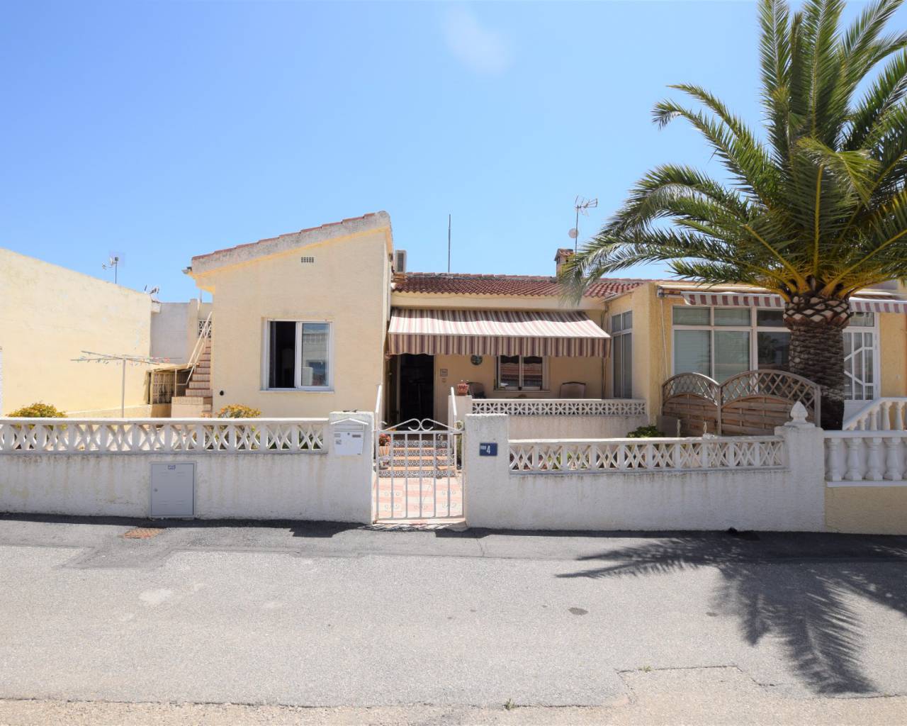 Bungalow - Resale - Ciudad Quesada - VA4839