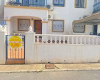 Resale - Apartment - Torrevieja - El Limonar