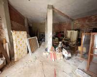 Resale - Commercial space - Formentera del Segura