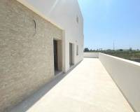 Resale - Semi-detached - Daya Nueva