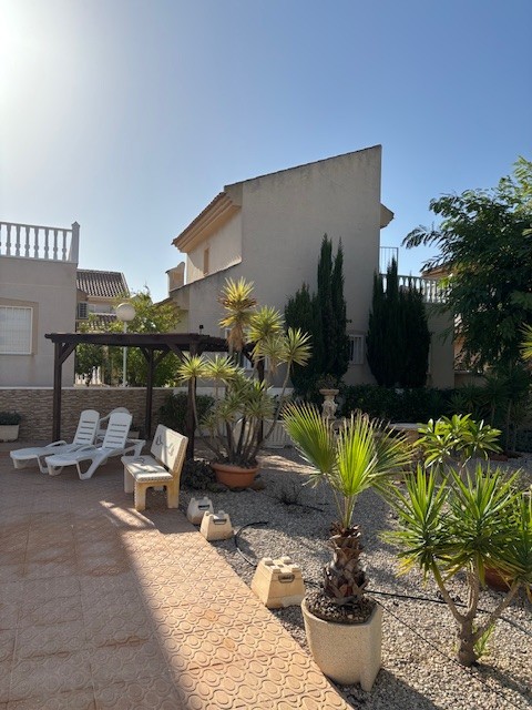 Villa de 3 dormitorios en Ciudad Quesada