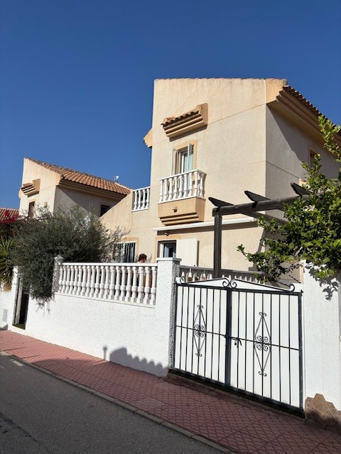 Villa de 3 dormitorios en Ciudad Quesada