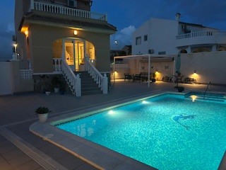 Willa z 3 sypialnie w Benijofar