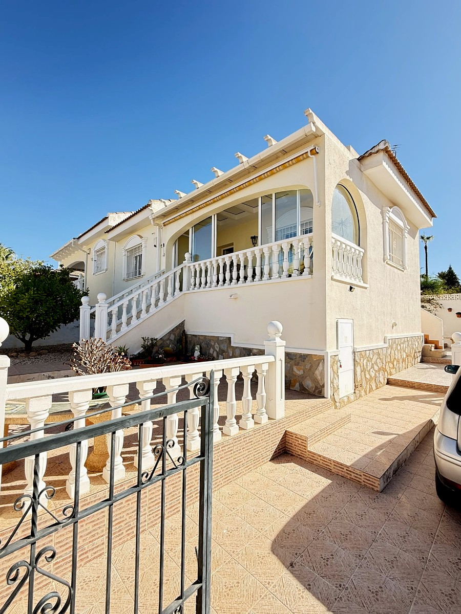 Bungalow met 2 slaapkamers in Ciudad Quesada